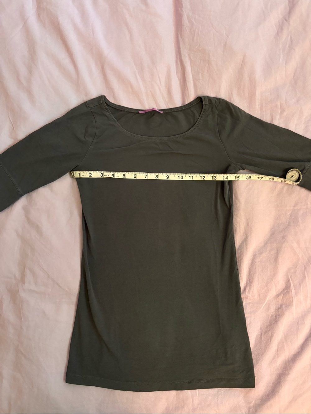 Vintage Dark Grey Smart Set Cropped Sleeve Fitted Top